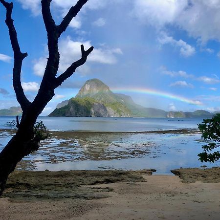 Oia Beach Hostel - El Nido Eksteriør billede